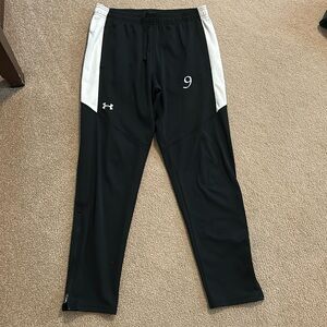 Men’s under armour, athletic joggers